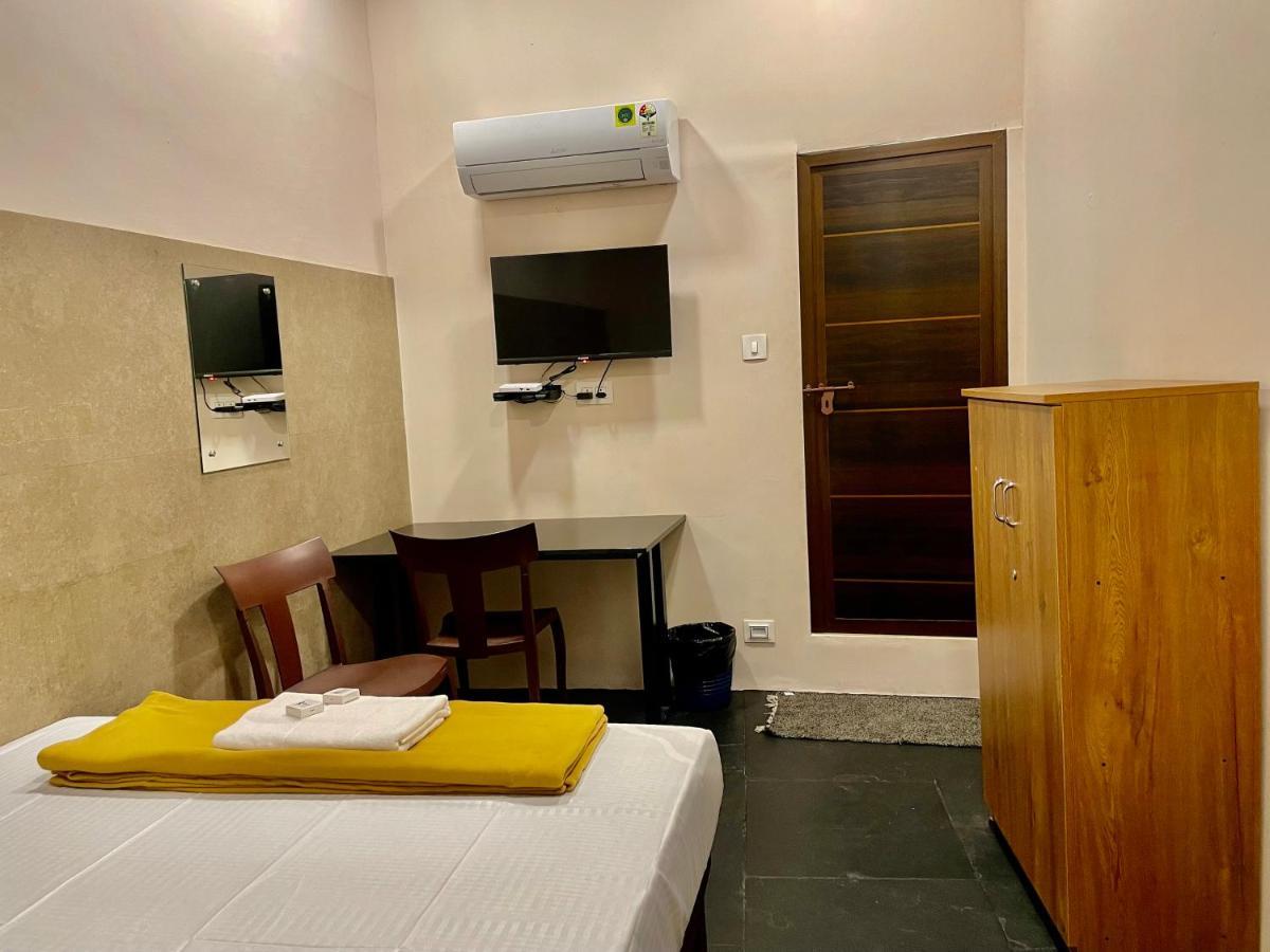 מלון Kochi Reach Residency מראה חיצוני תמונה