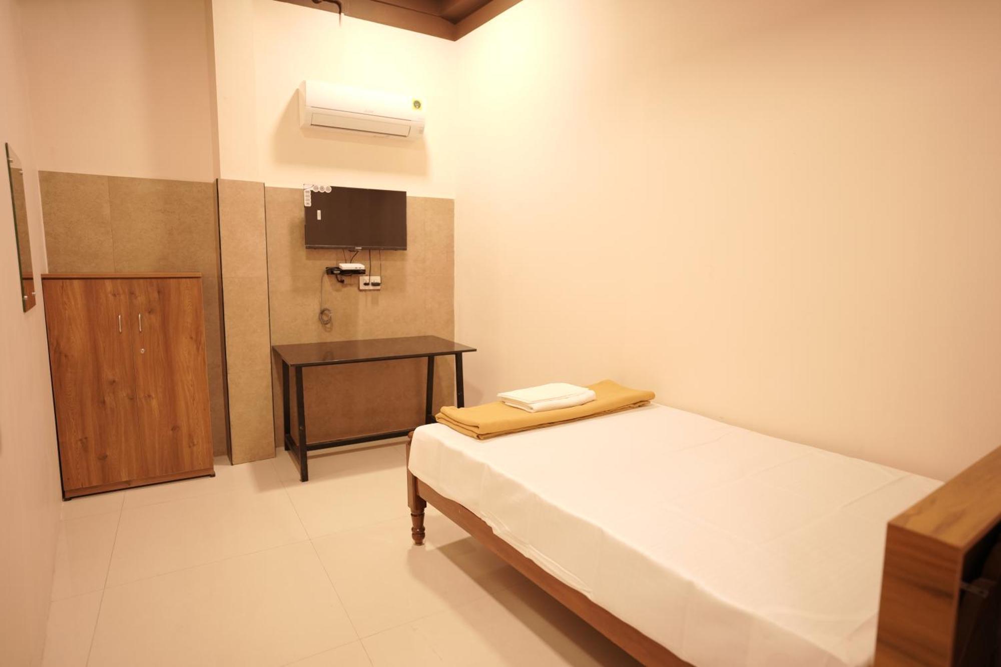 מלון Kochi Reach Residency מראה חיצוני תמונה
