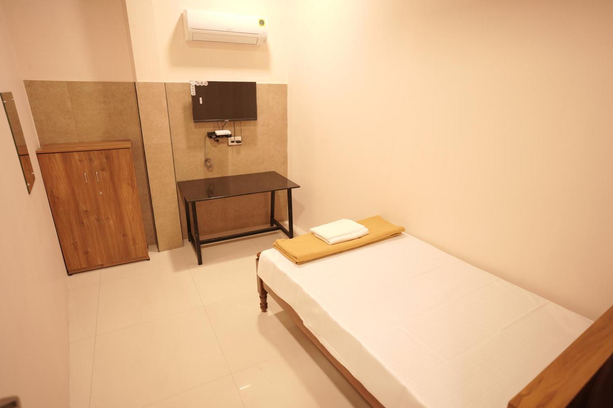 מלון Kochi Reach Residency מראה חיצוני תמונה