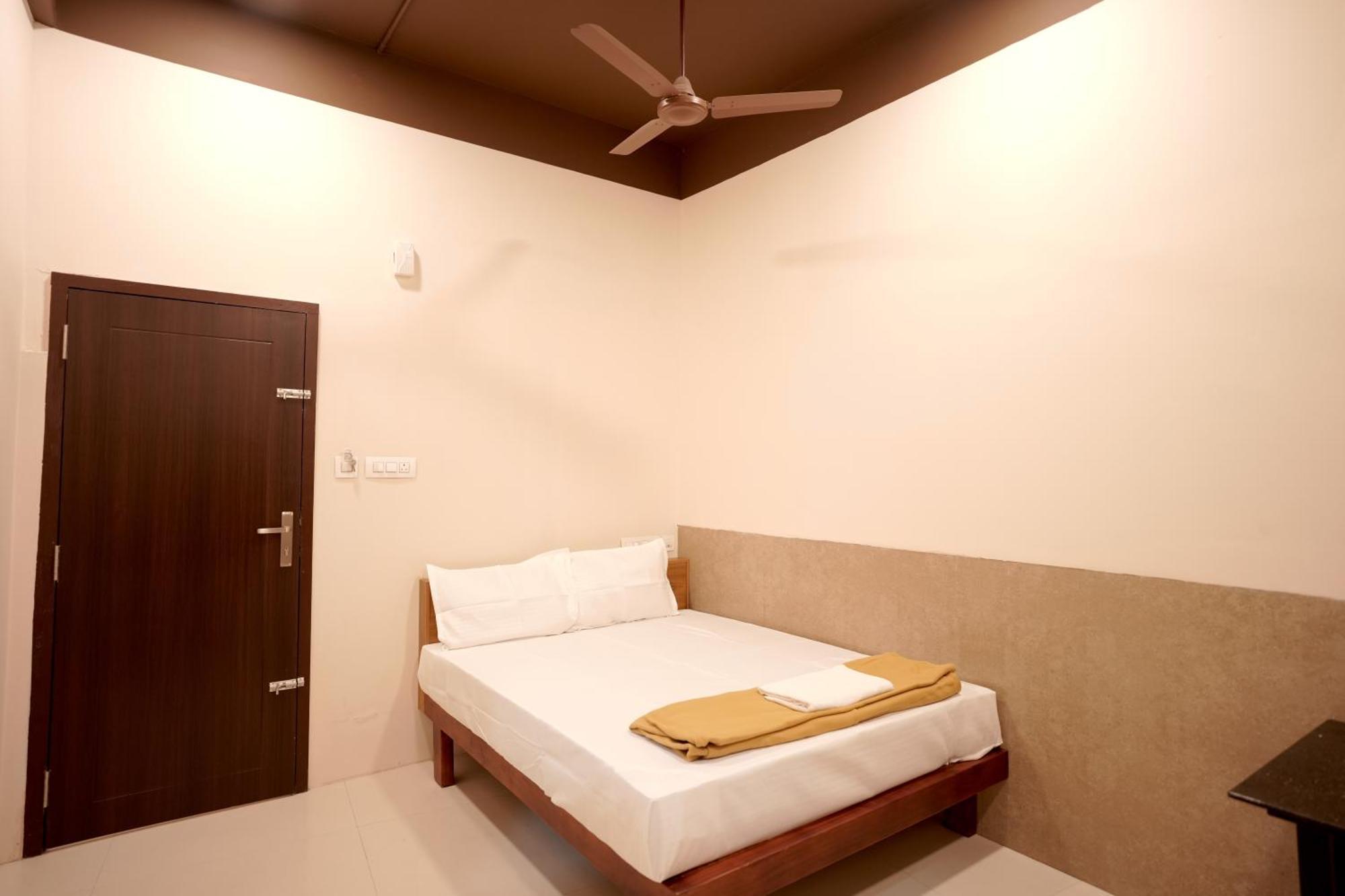 מלון Kochi Reach Residency מראה חיצוני תמונה