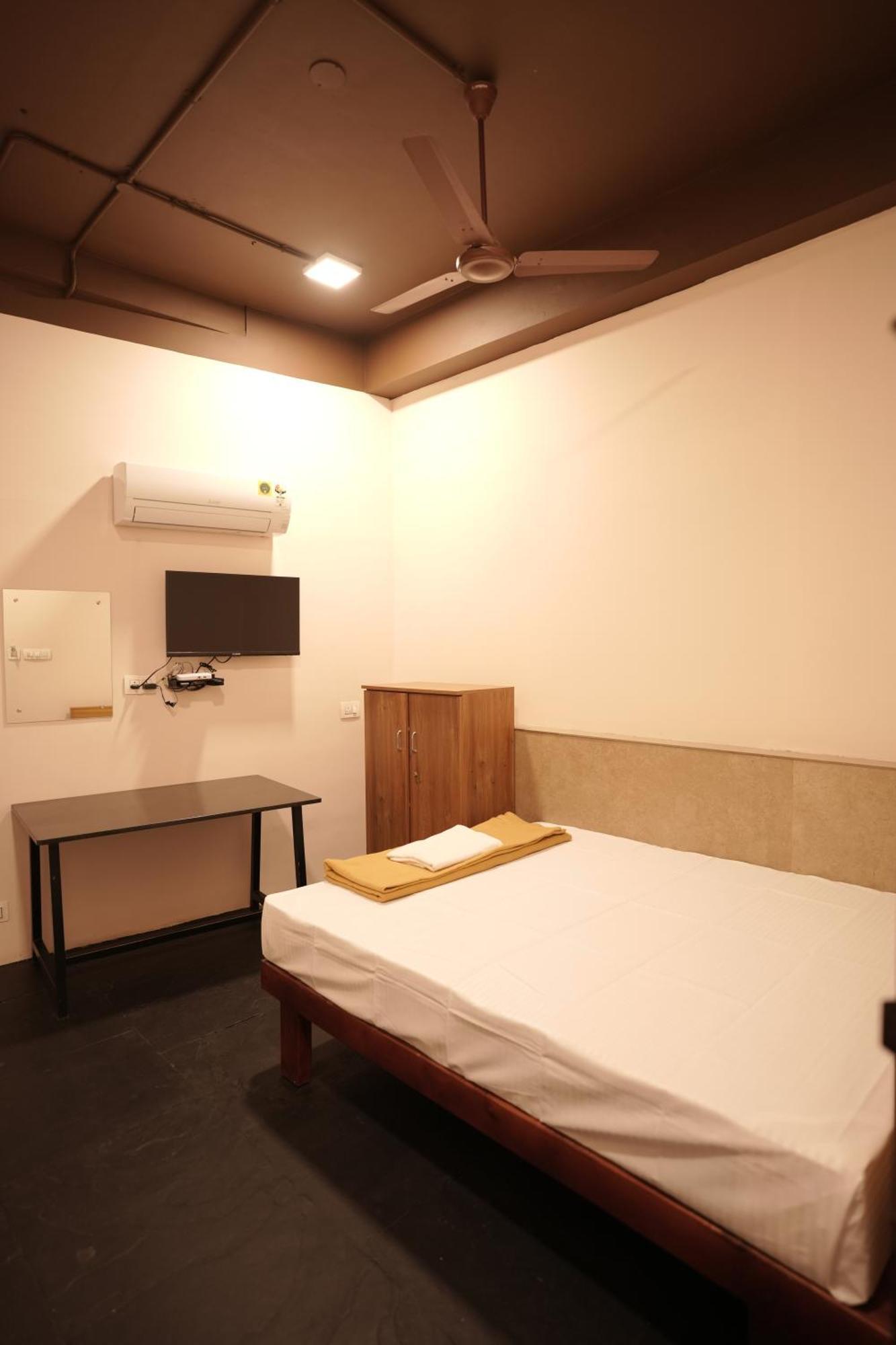 מלון Kochi Reach Residency מראה חיצוני תמונה