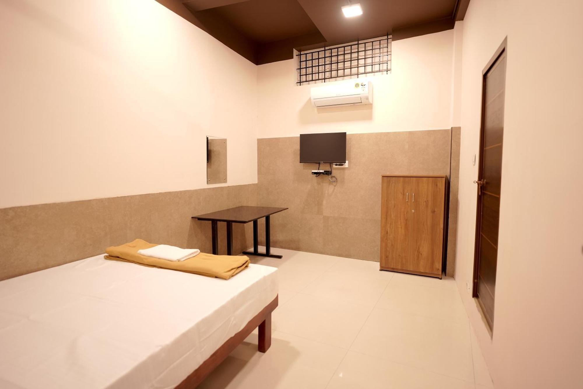 מלון Kochi Reach Residency מראה חיצוני תמונה